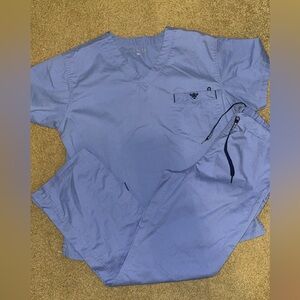 Med Couture Ceil Blue Scrub Set Top-L Bottoms-M
